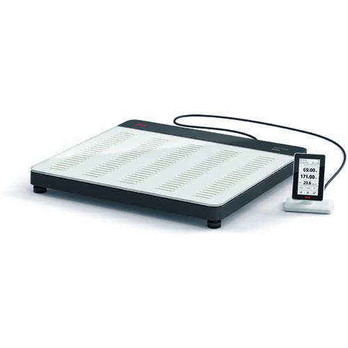 Seca 650 EMR-Validated Flat Scale with ID-Display and Stable Glass Platform - 800 lbs x 0.1 lbs