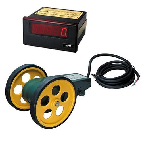 Hoto Instruments HSS-M Digital Surface Speed Meter 0.3 - 120.0 m/min